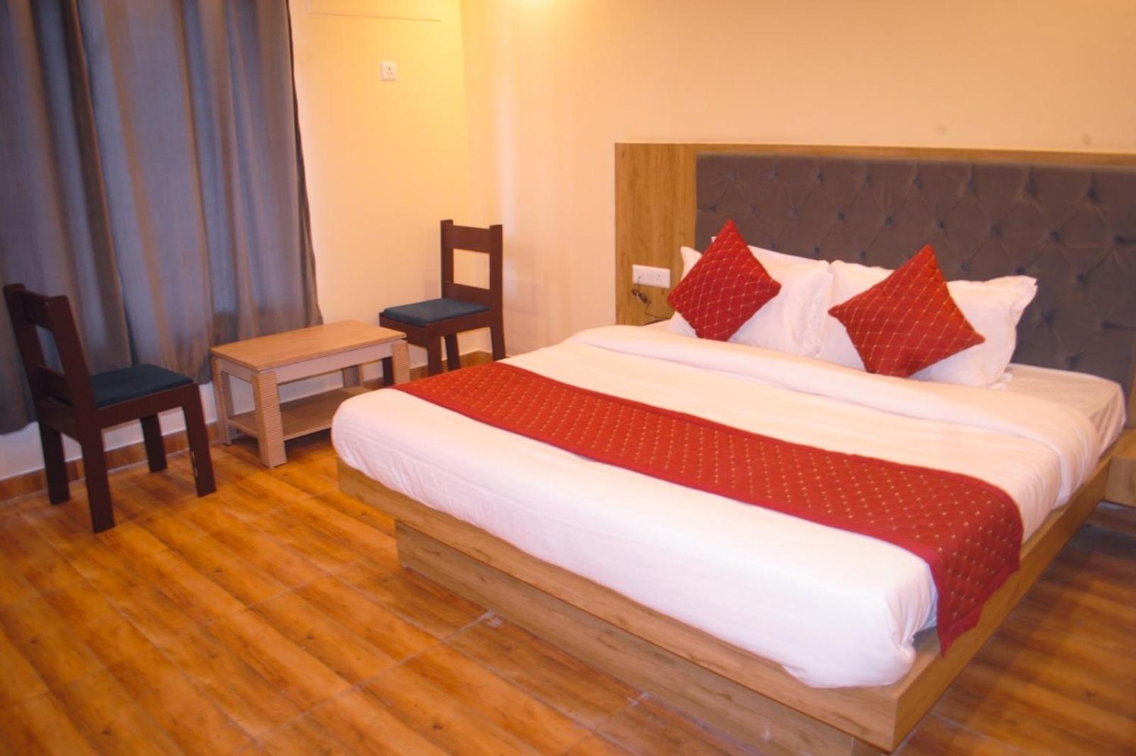 The Fragrance Hotel Katra  Esterno foto