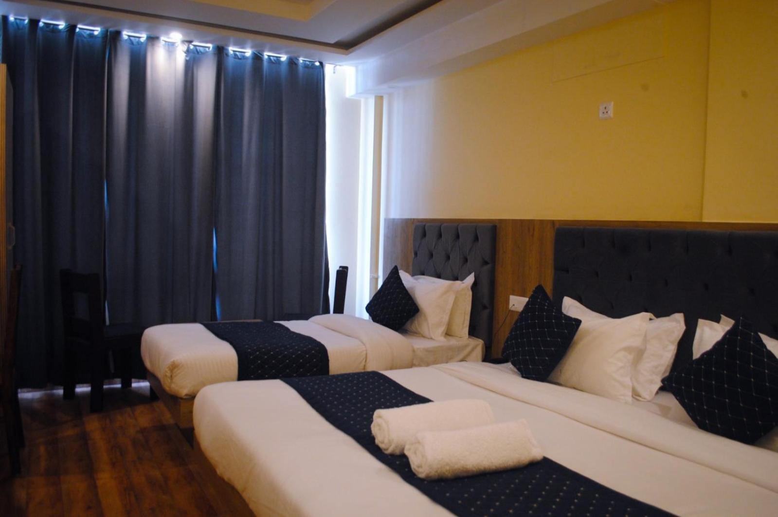 The Fragrance Hotel Katra  Esterno foto